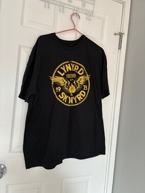 Black Graphic Tshirt Lynyrd Skynyrd Firebird 1973